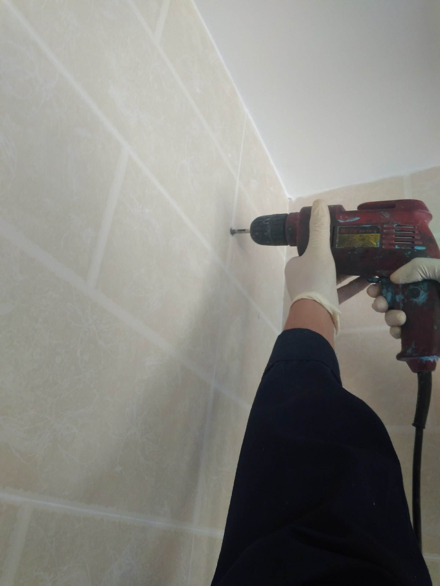 墙砖空鼓怎么处理最简单方法图片(墙砖空鼓的补救方法会出现什么问题)